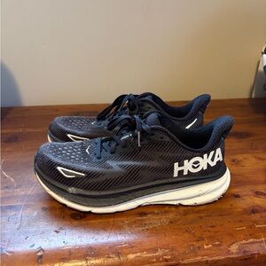Hoka Clifton 9 Women’s Athletic Shoes